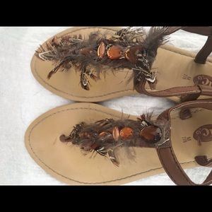 Feather Jeweled Sandals. Size (7/8)